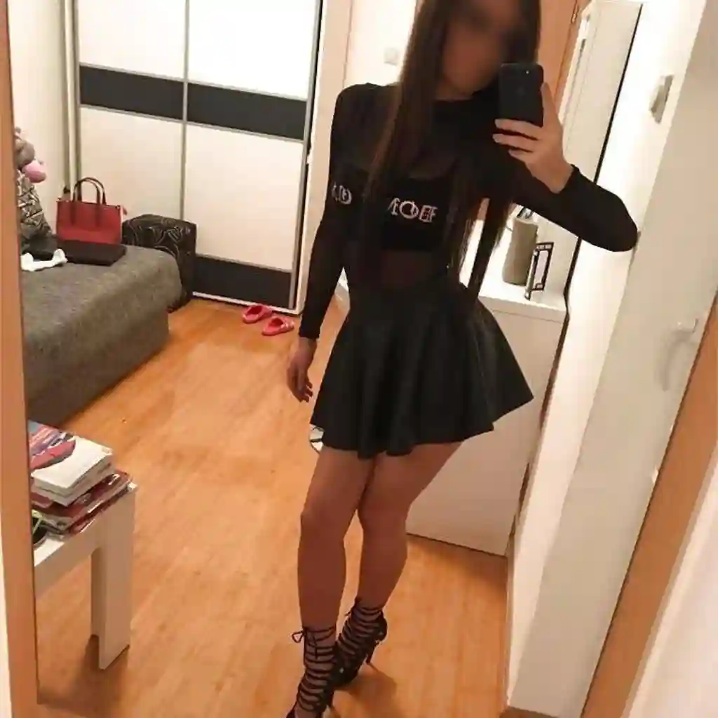 Leona